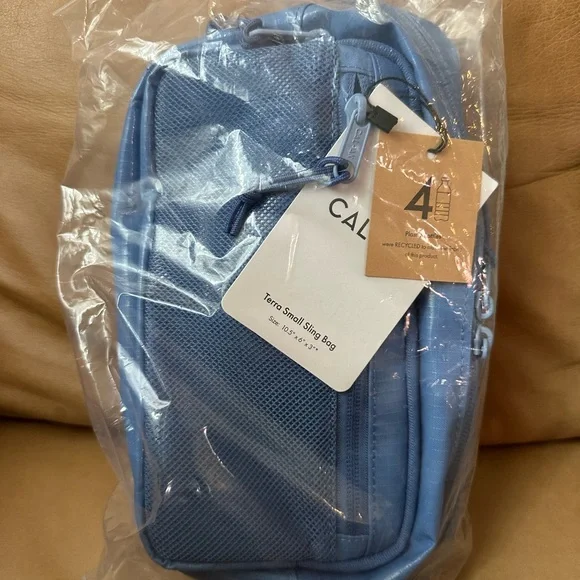 CALPAK TERRA SLING BAG - Picture 2 of 3